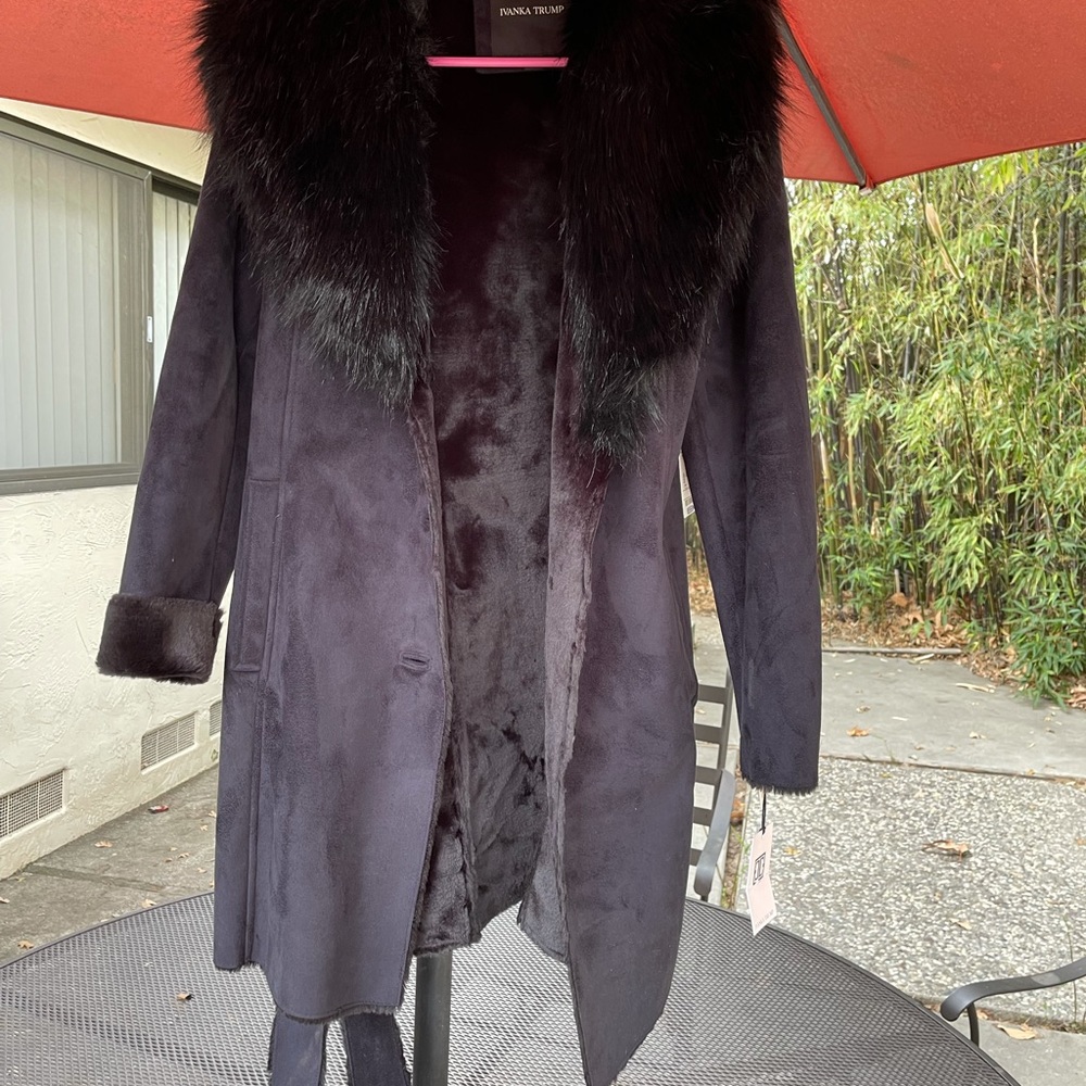 Faux fur collar coat